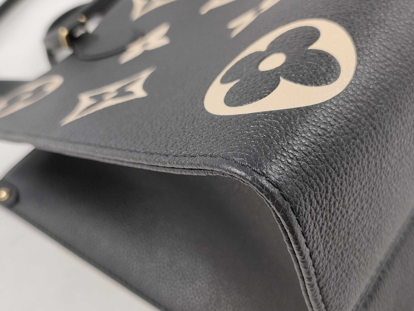 LOUIS VUITTON Monogram Empreinte On the Go MM M45653/RFID Box, Dust Bag, Tote Bag