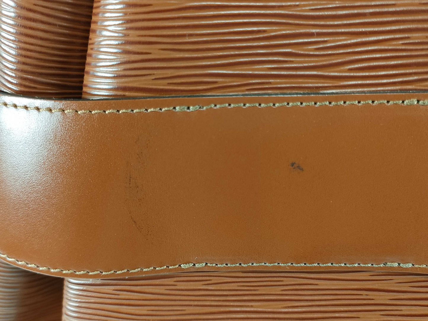 LOUIS VUITTON RFID Unverifiable Serial Unverifiable Epi Louis Vuitton Sac de Paul Shoulder Bag