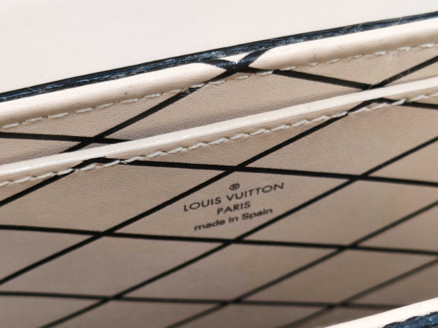 LOUIS VUITTON RFID Unverifiable Serial Number Unverifiable Epi Louis Vuitton Pochette Trunkve Shoulder Bag