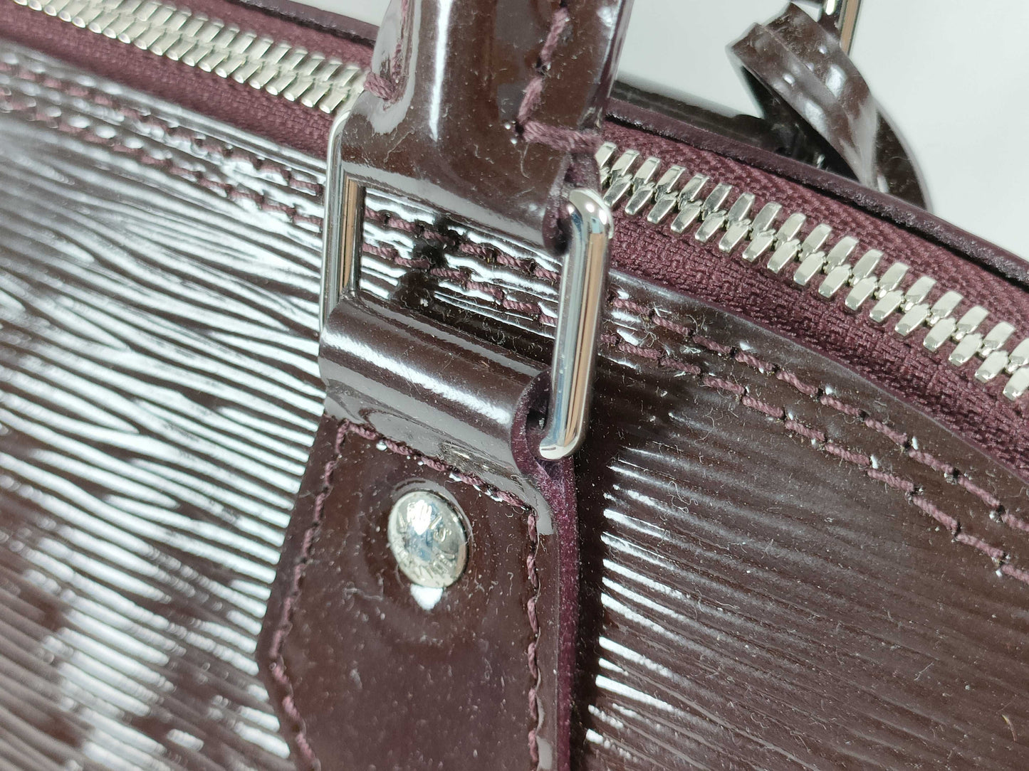 LOUIS VUITTON RFID Unverifiable FL 2142 Epi Louis Vuitton Alma Handbag