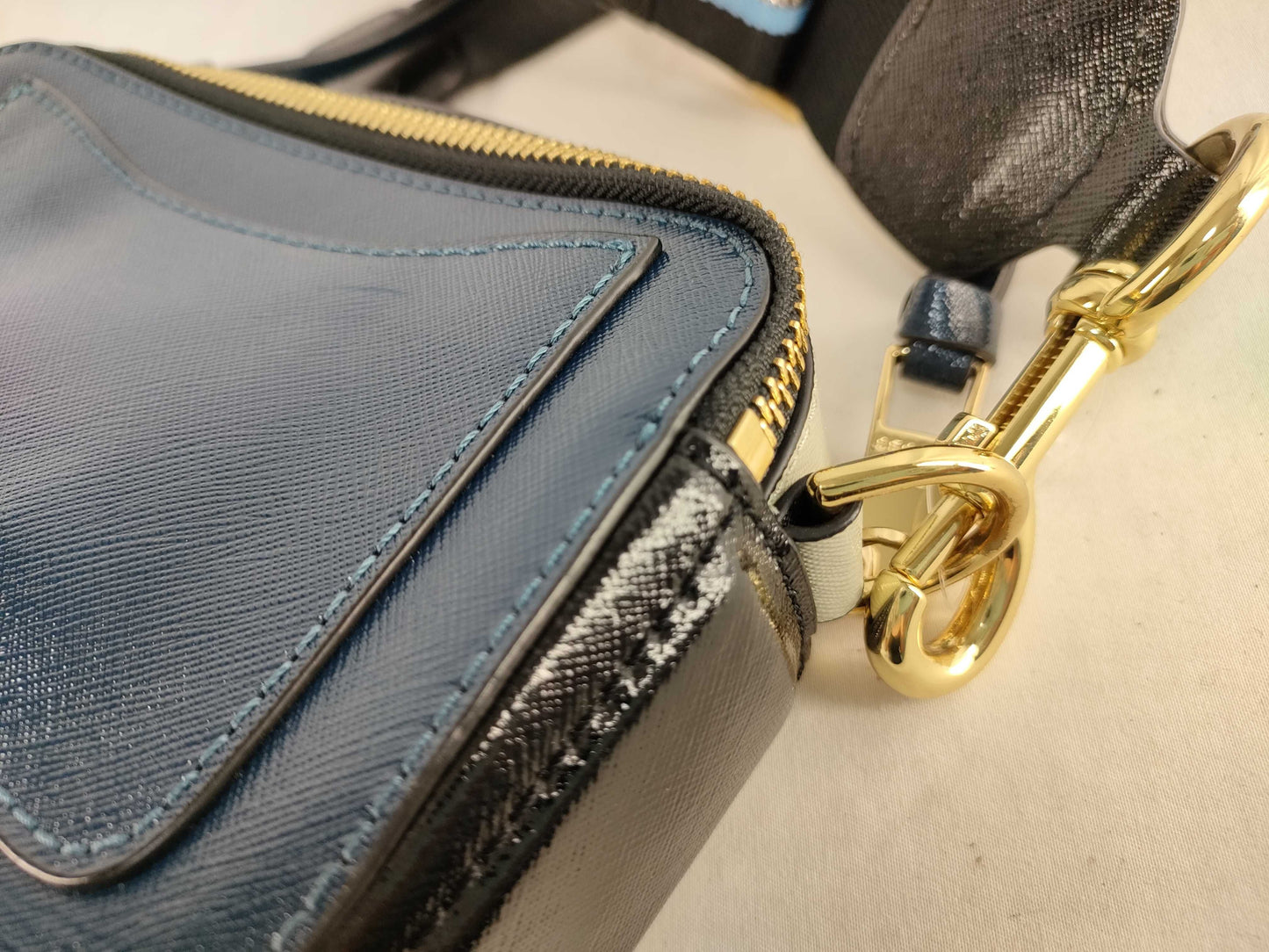MARC JACOBS Snapshot Shoulder Bag