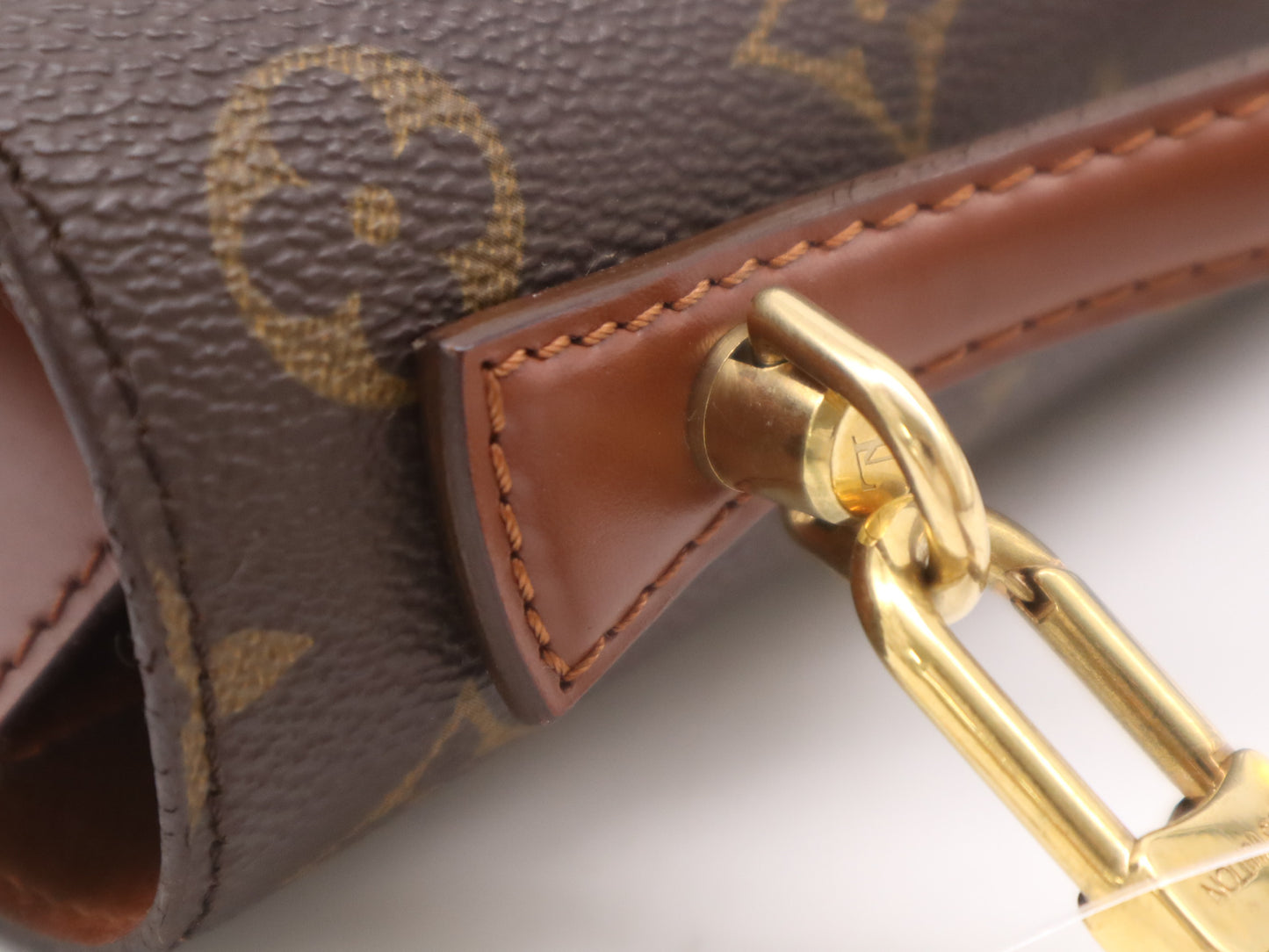 LOUIS VUITTON M51185 Monogram Monceau Handbag with Shoulder Strap and Key