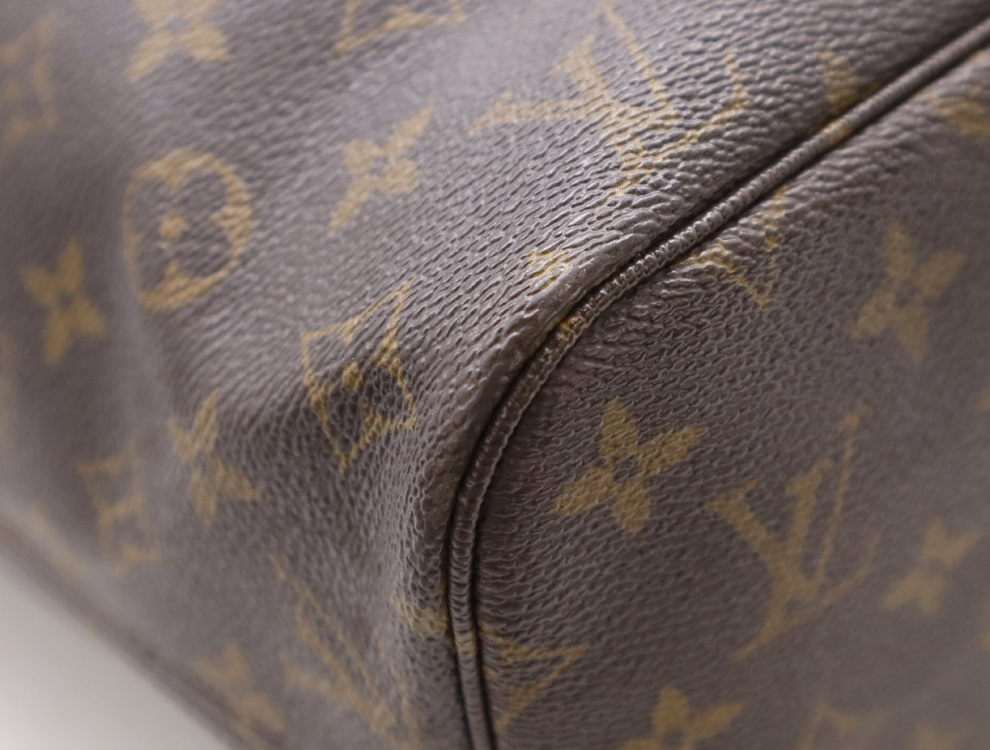 LOUIS VUITTON M40995 Monogram Neverfull MM Tote Bag
