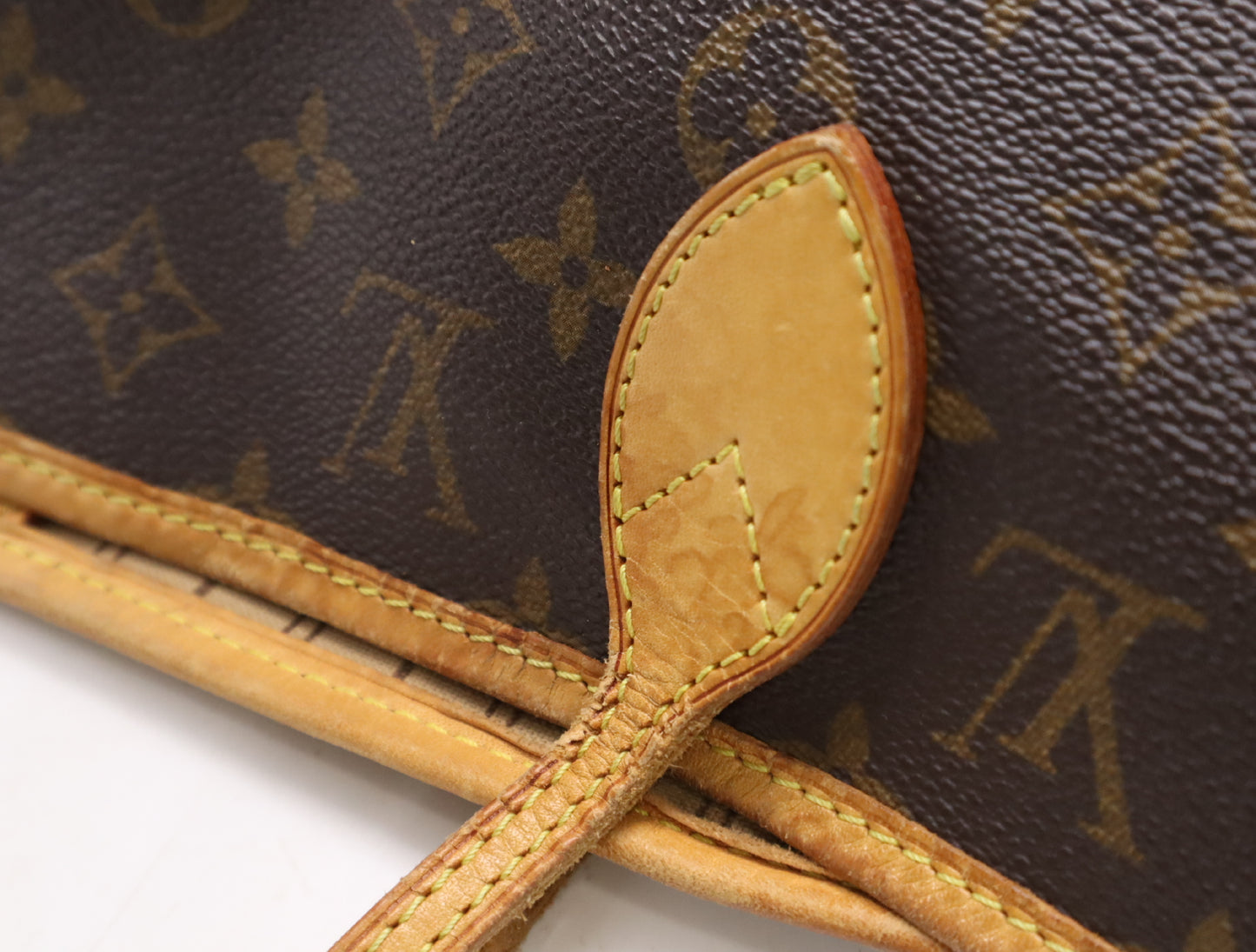 LOUIS VUITTON M40995 Monogram Neverfull MM Tote Bag