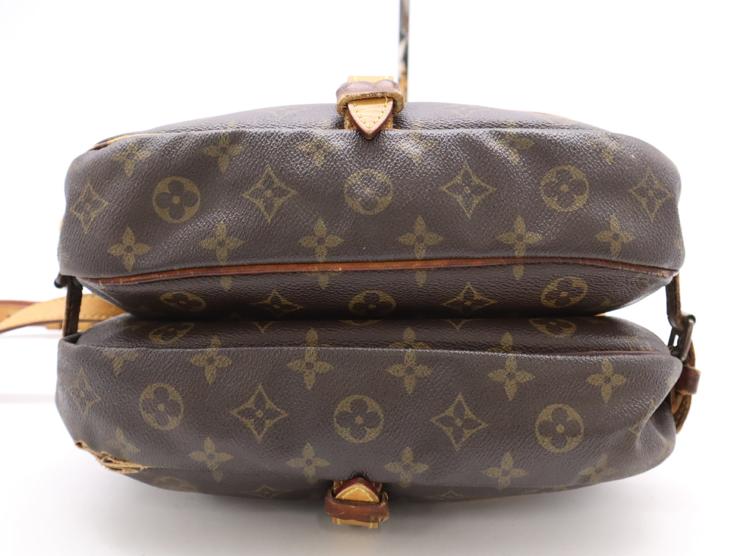 LOUIS VUITTON M42256 Monogram Saumur 30 Shoulder Bag