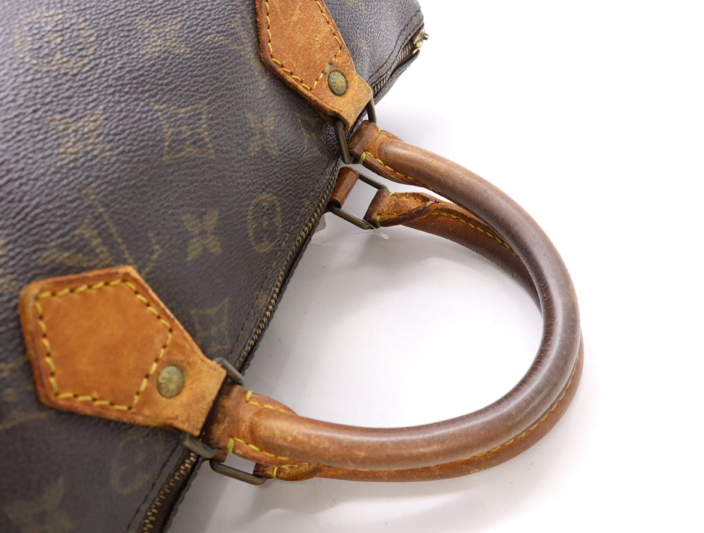 LOUIS VUITTON M41526 Monogram Speedy 30 Handbag with Zipper Pull