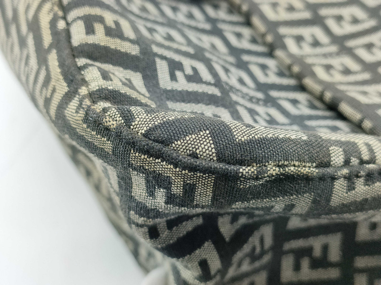 FENDI Zucca pattern Zucchino Mamma Bucket shoulder bag