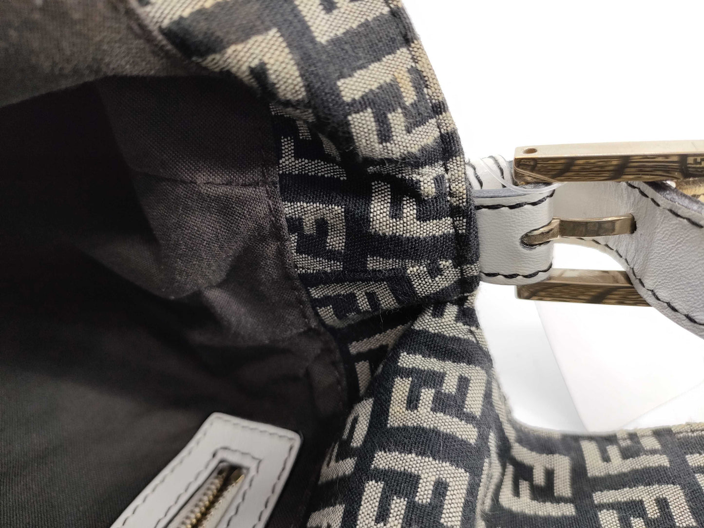 FENDI Zucca pattern Zucchino Mamma Bucket shoulder bag