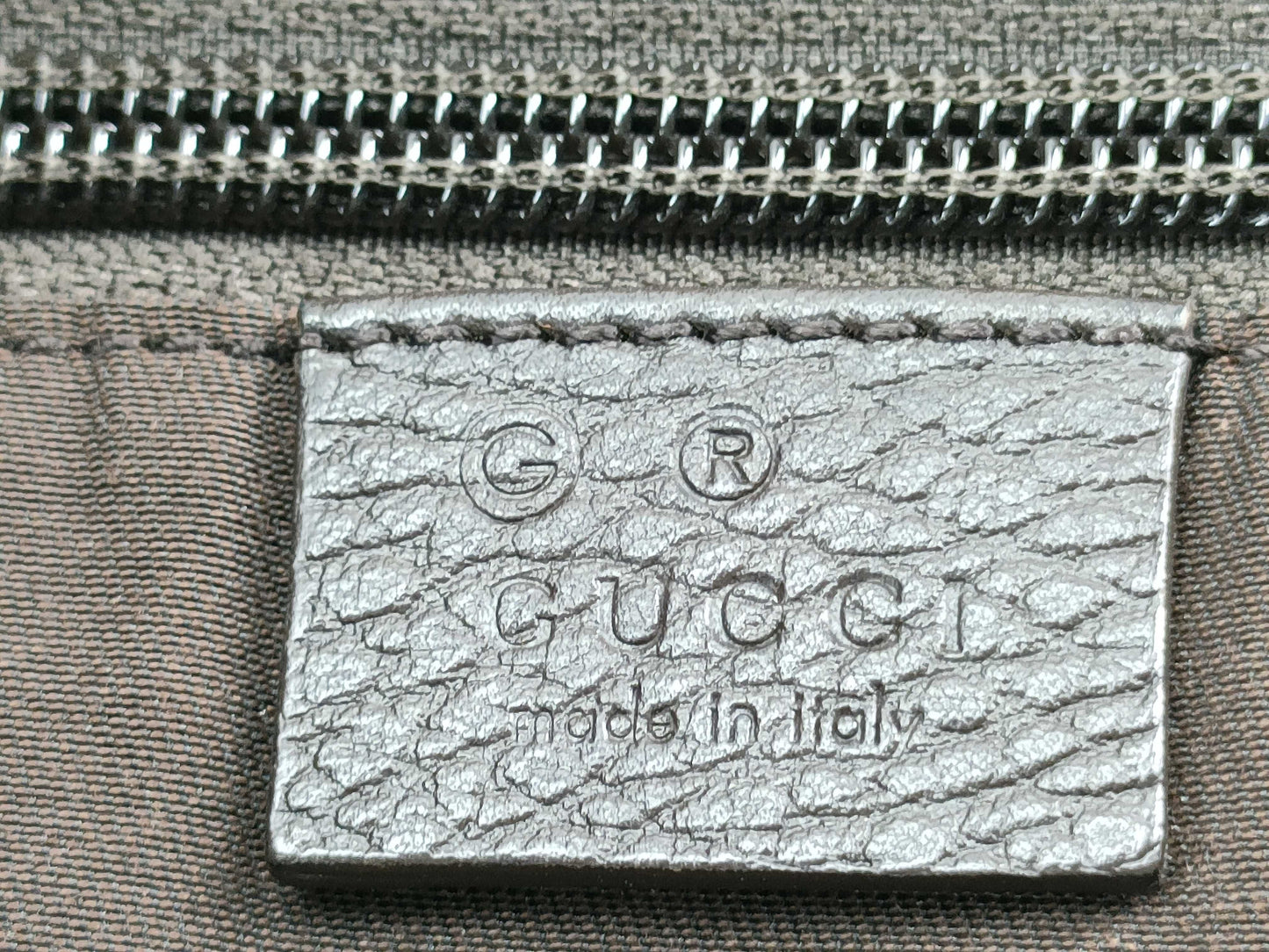 GUCCI GG Canvas Shoulder Bag