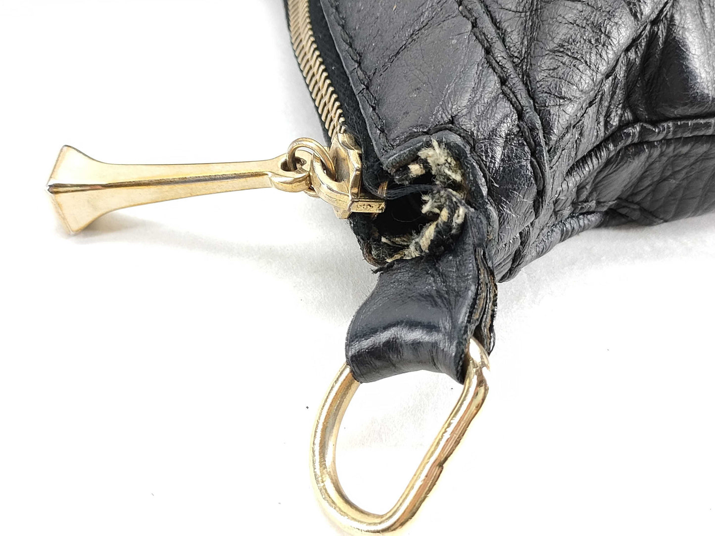 GUCCI Horsebit Hardware Handbag