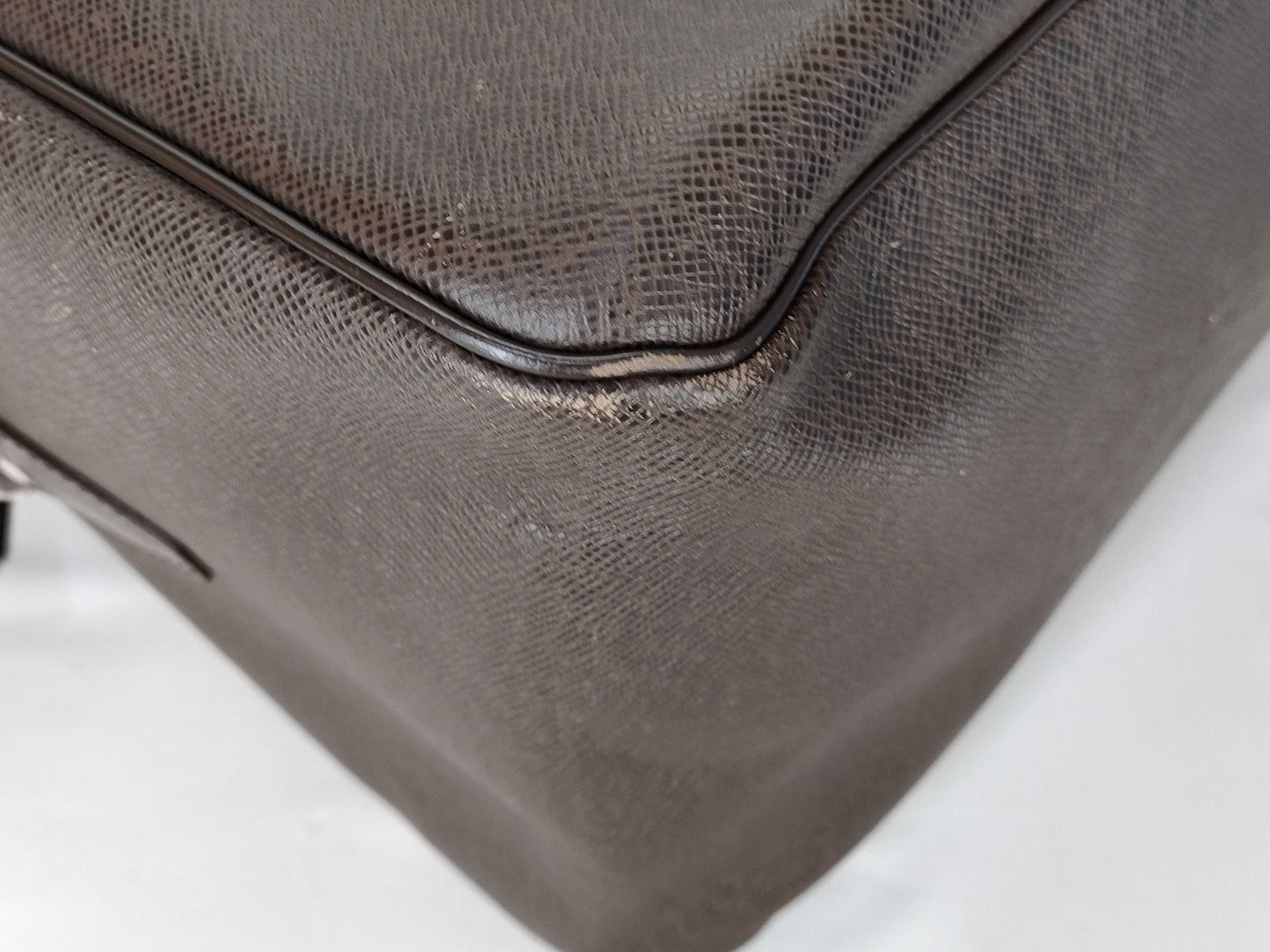 LOUIS VUITTON M 30128 Taiga Louis Vuitton Taiga Kendall 45 Brown Boston Bag
