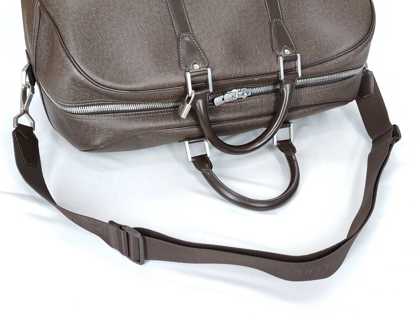 LOUIS VUITTON M 30128 Taiga Louis Vuitton Taiga Kendall 45 Brown Boston Bag