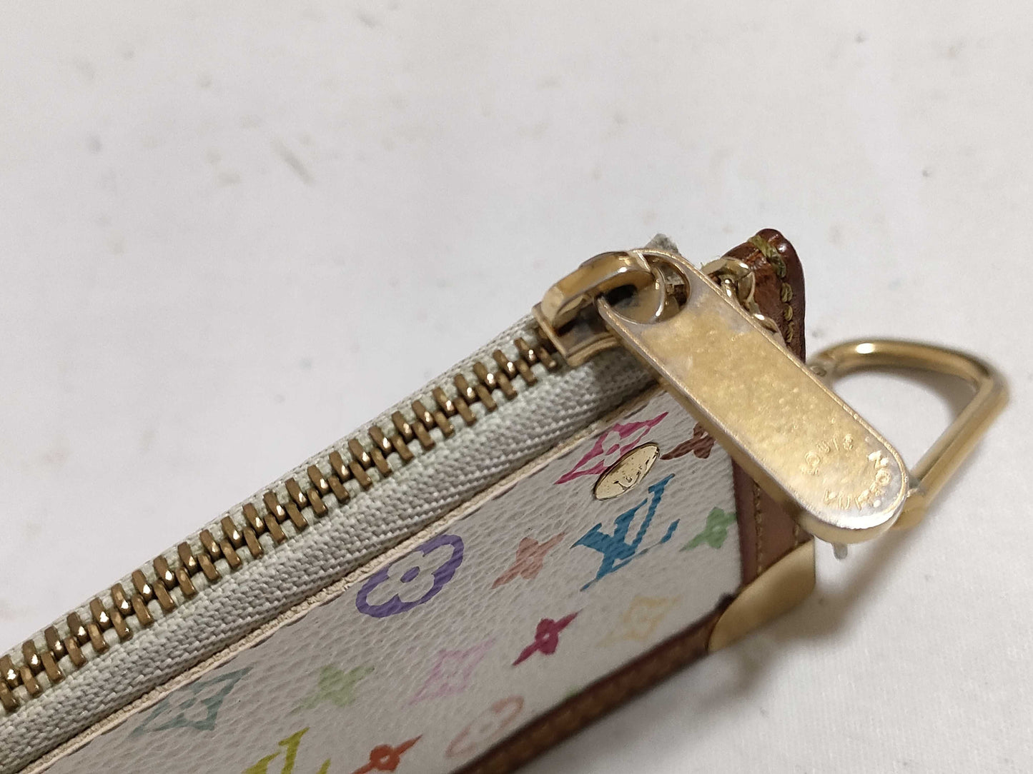 LOUIS VUITTON Monogram Multicolore Louis Vuitton Pochette Cle Coin Case Monogram Multicolore Coin Case