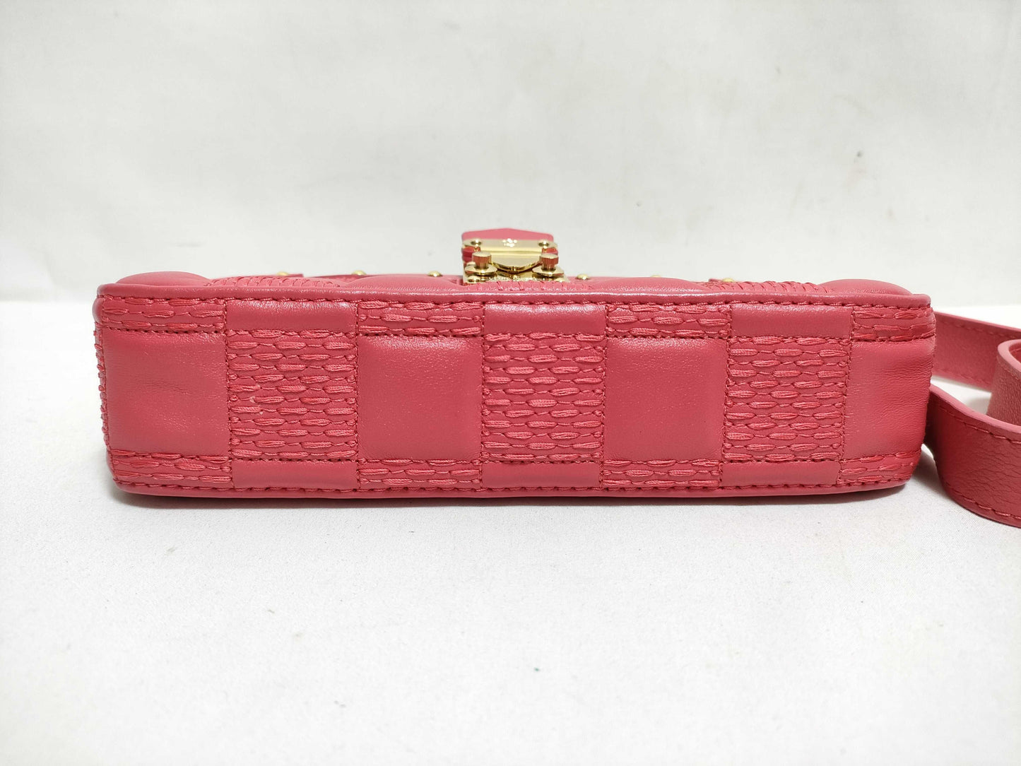 LOUIS VUITTON Damier Troca Leather Shoulder Bag M59049 Pink