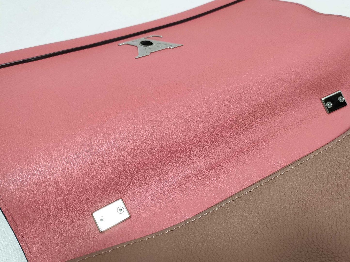 LOUIS VUITTON LOUIS VUITTON Lockme 2BB M54103 Handbag