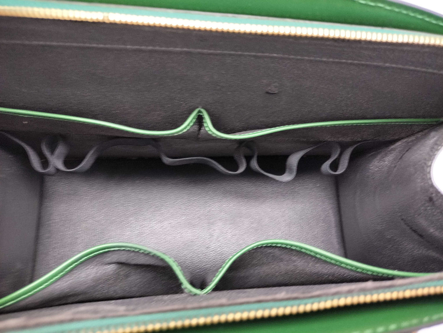LOUIS VUITTON Epi LOUIS VUITTON M48184 Handbag