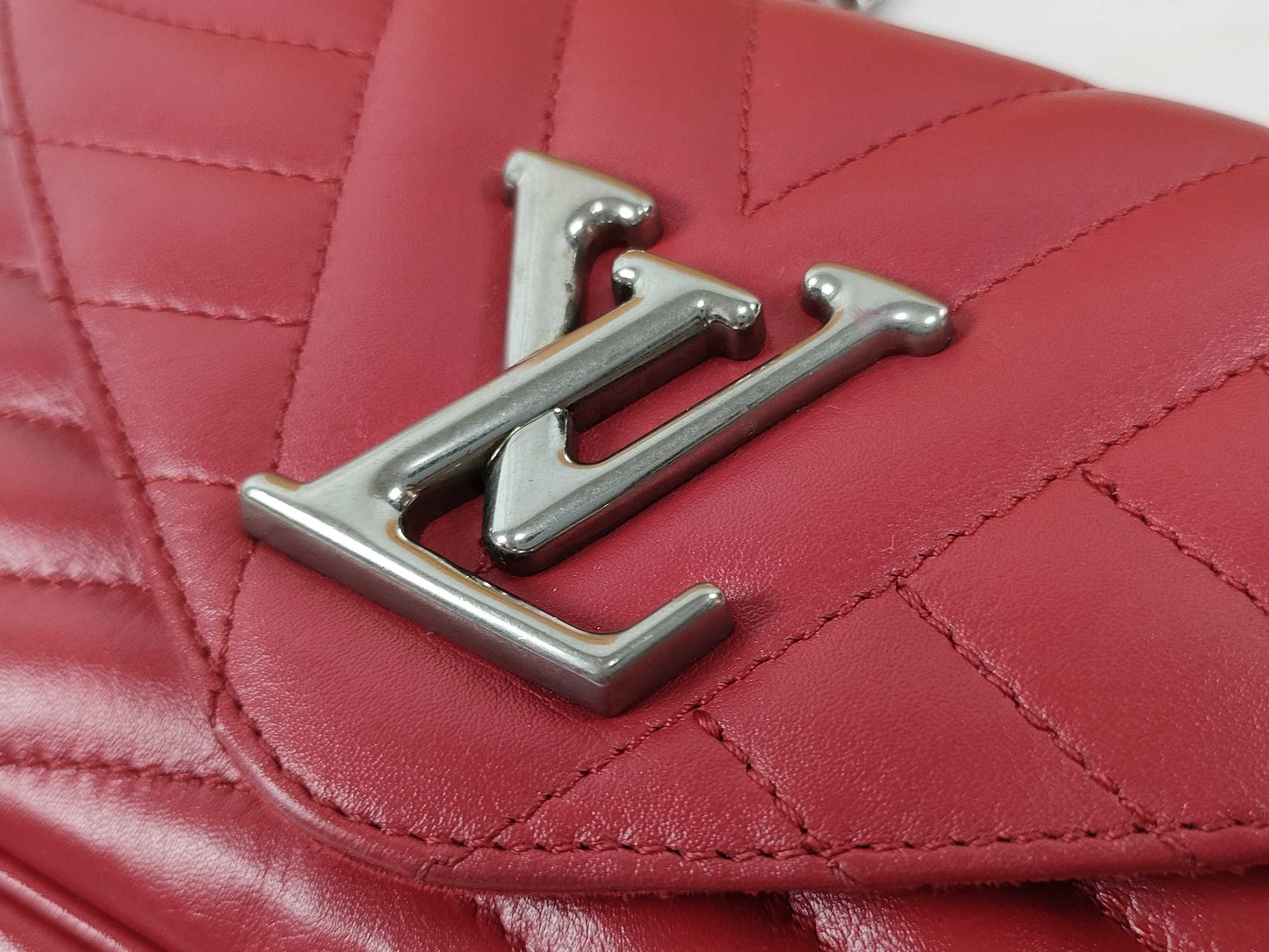 LOUIS VUITTON RFID Verified TJ 5108 LOUIS VUITTON New Wave M51943 Shoulder Bag