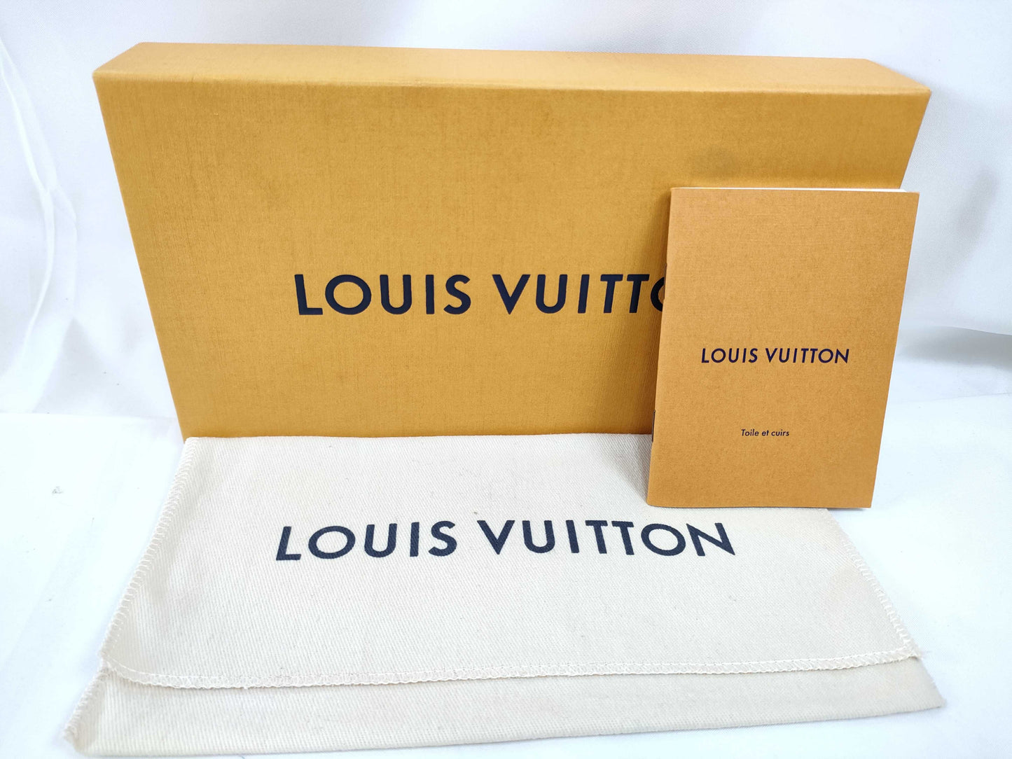 LOUIS VUITTON RFID Unverified MI 1146 LOUIS VUITTON M61250 Wallet