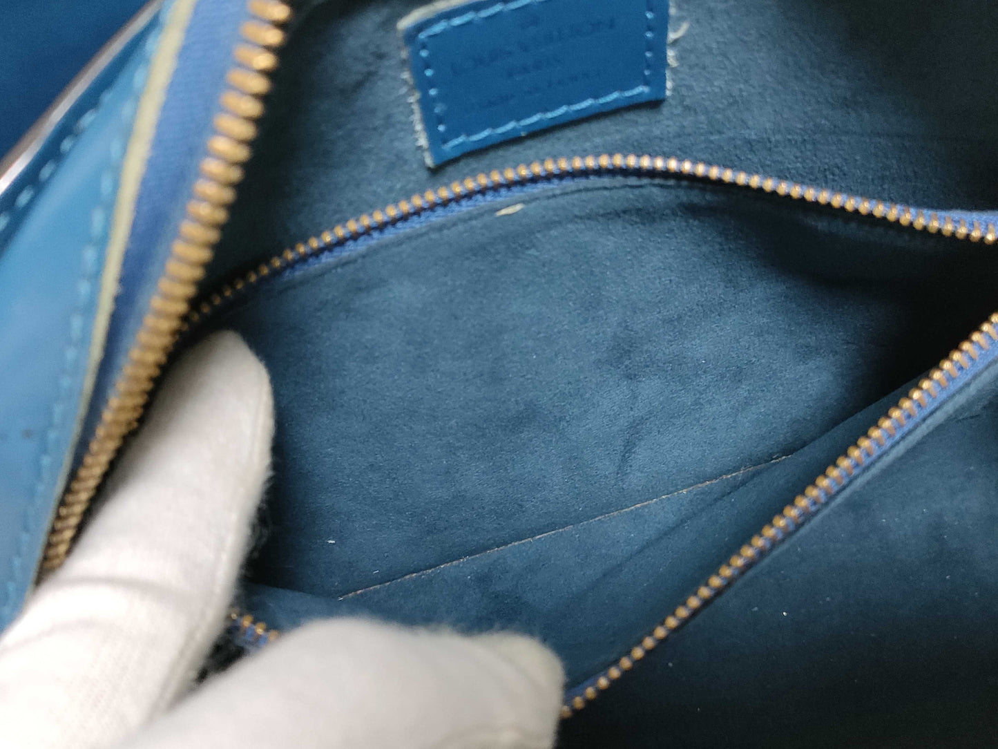 LOUIS VUITTON Epi LOUIS VUITTON M52055 Handbag