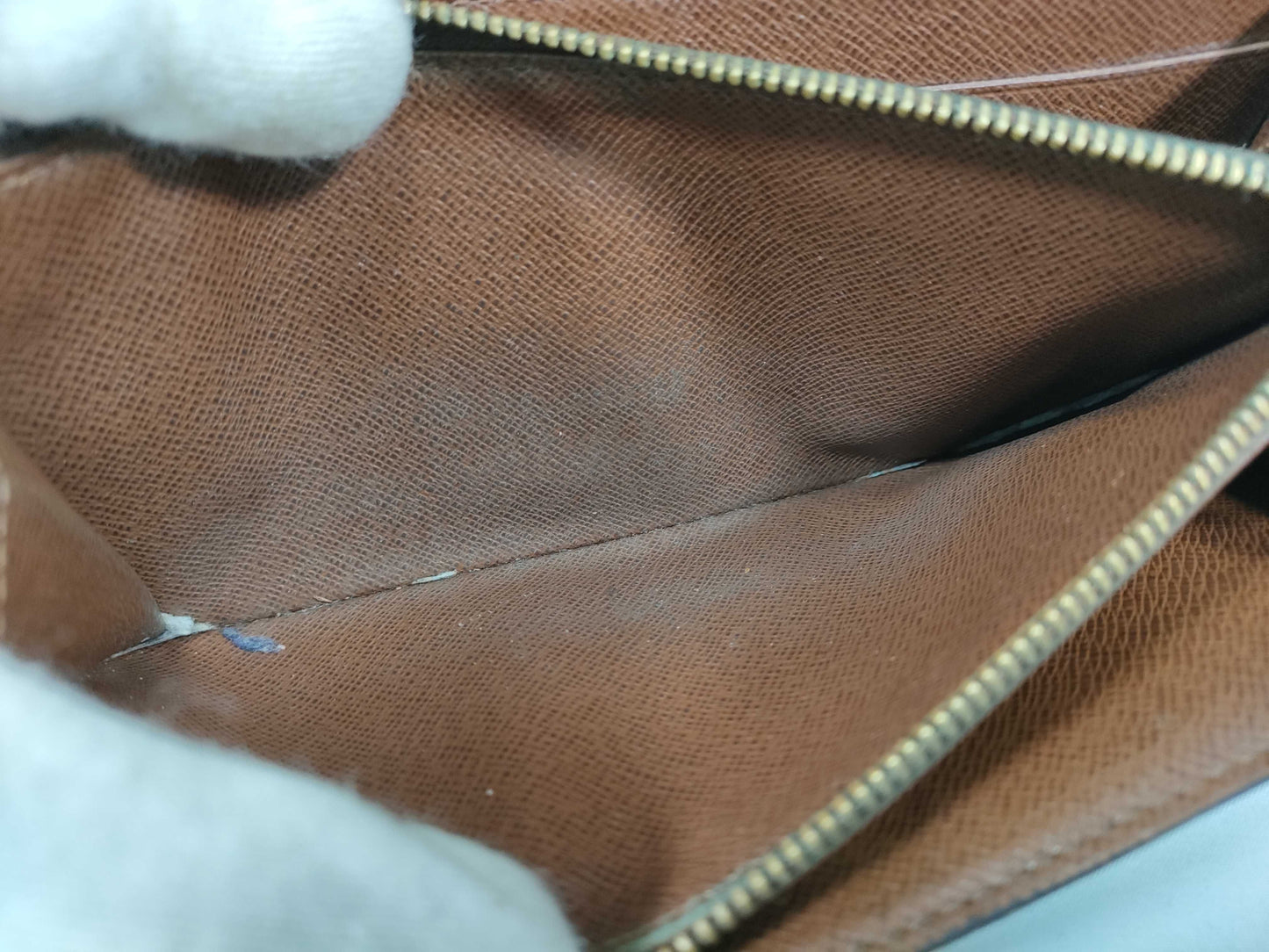 LOUIS VUITTON Monogram Louis Vuitton Wallet Monogram Long Wallet