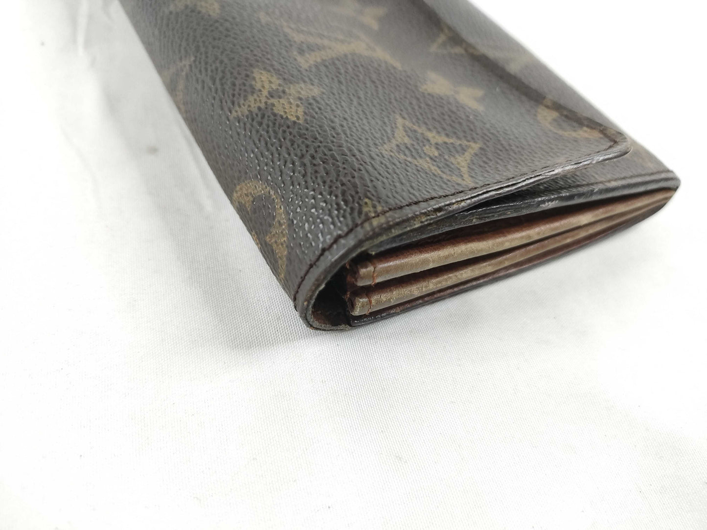 LOUIS VUITTON Monogram Long Wallet with Zipper