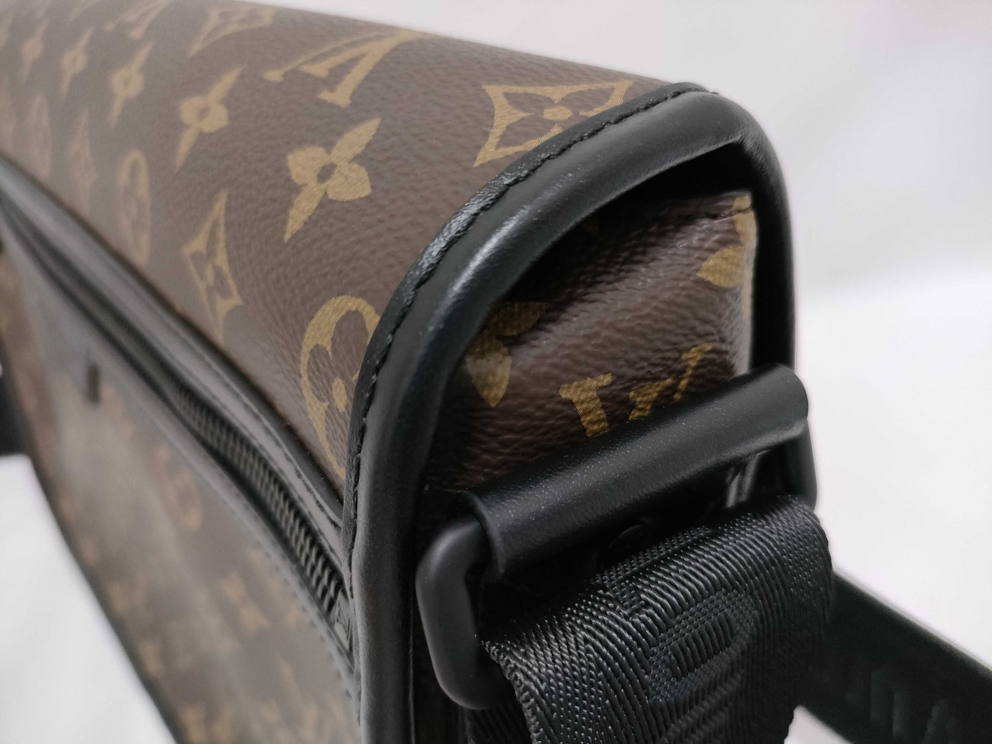 LOUIS VUITTON Monogram Macassar Arch Messenger Bag M46328 RFID Shoulder Bag