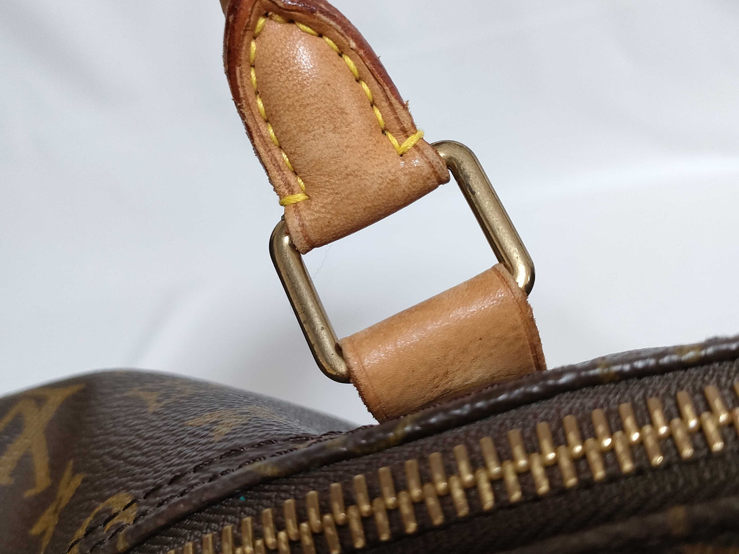 LOUIS VUITTON Monogram Louis Vuitton Monogram Keepall 55 Bandouliere VI1903 Boston Bag