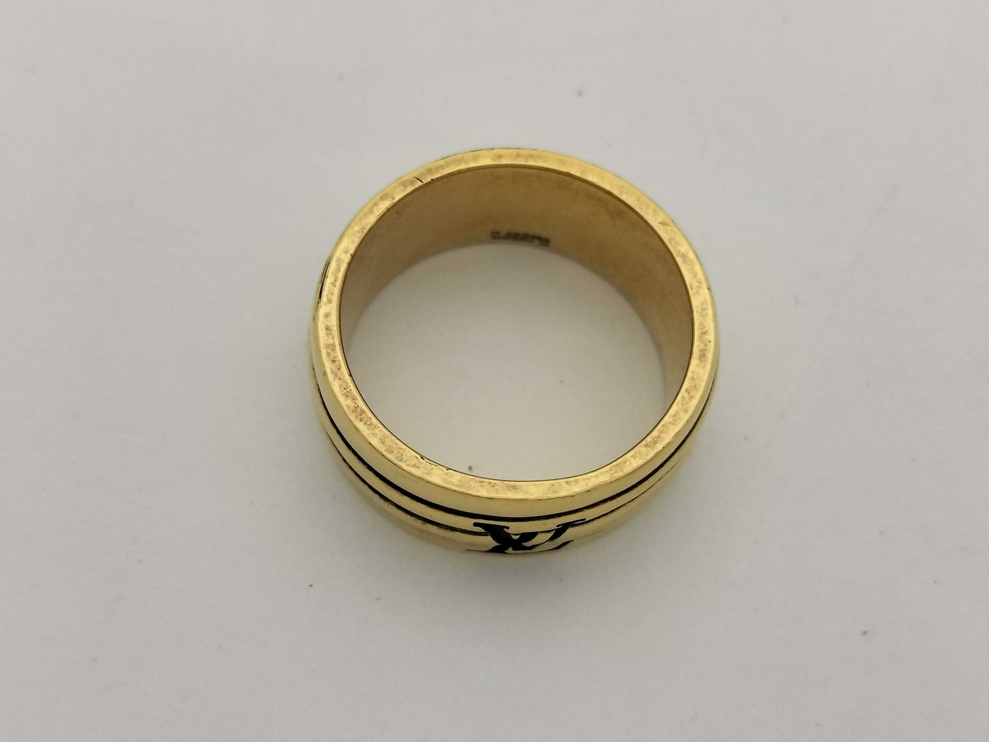 LOUIS VUITTON Epi Gold Ring with Box