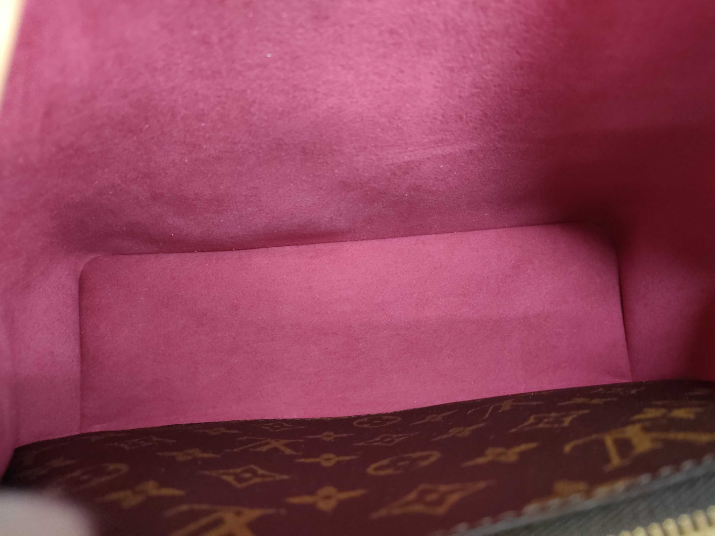 LOUIS VUITTON Monogram NeoNoe Lovelock M44369/RFID Shoulder Bag