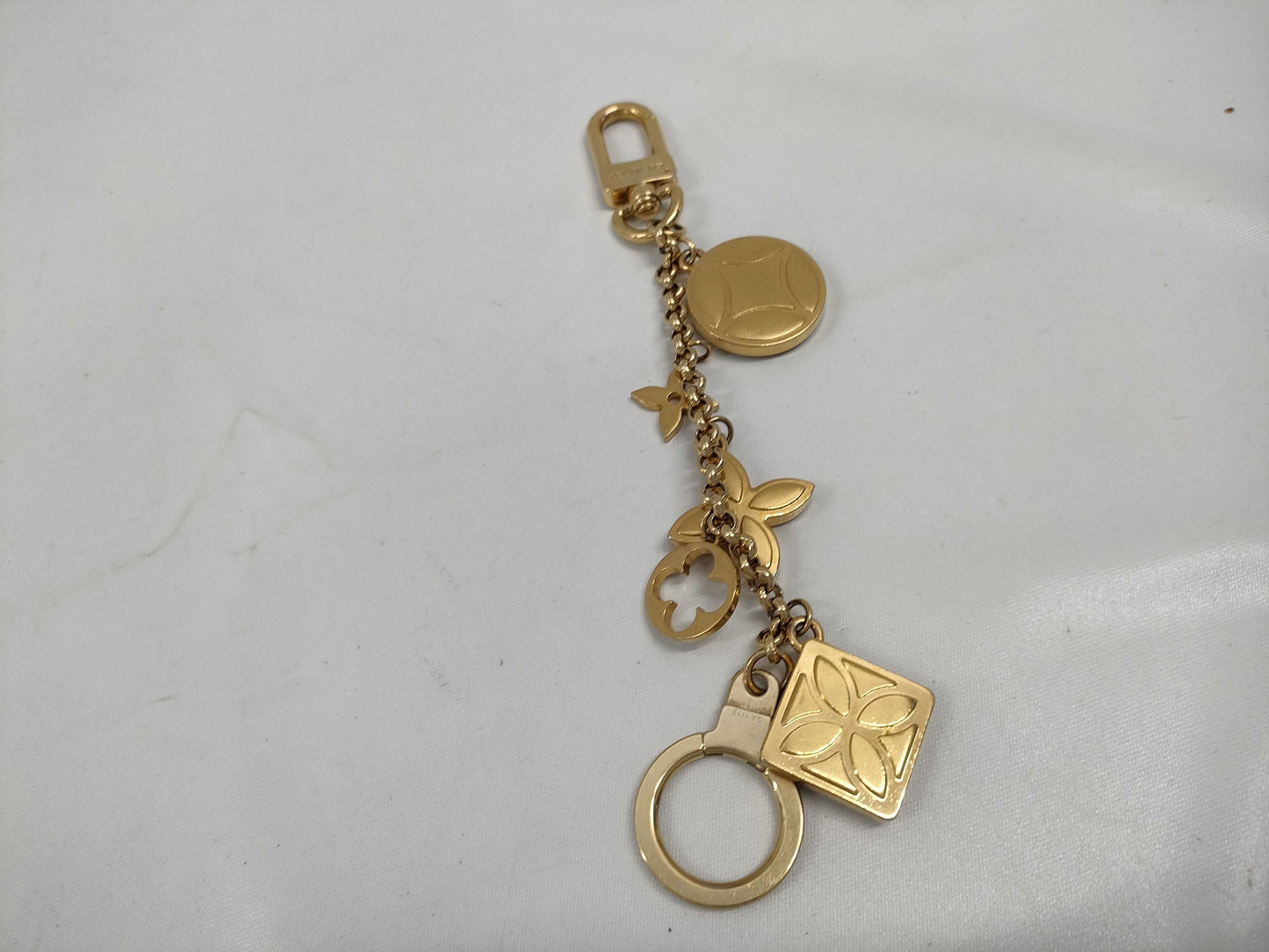 LOUIS VUITTON Porte Cressenne Ice Flower Charm M66783/GA1112