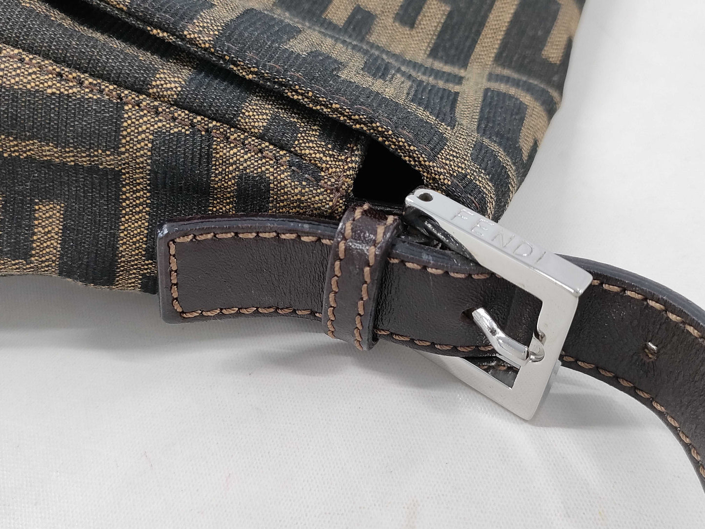 FENDI Mamma Bucket Shoulder Bag
