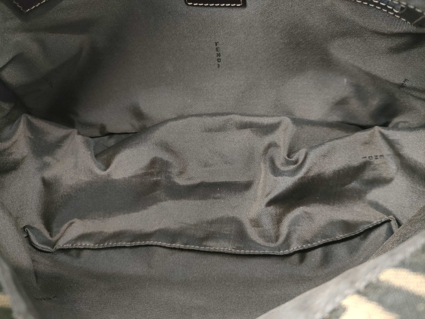 FENDI Mamma Bucket Shoulder Bag