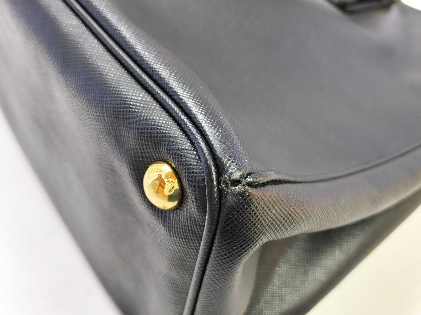 PRADA PRADA Prada Saffiano Black Handbag