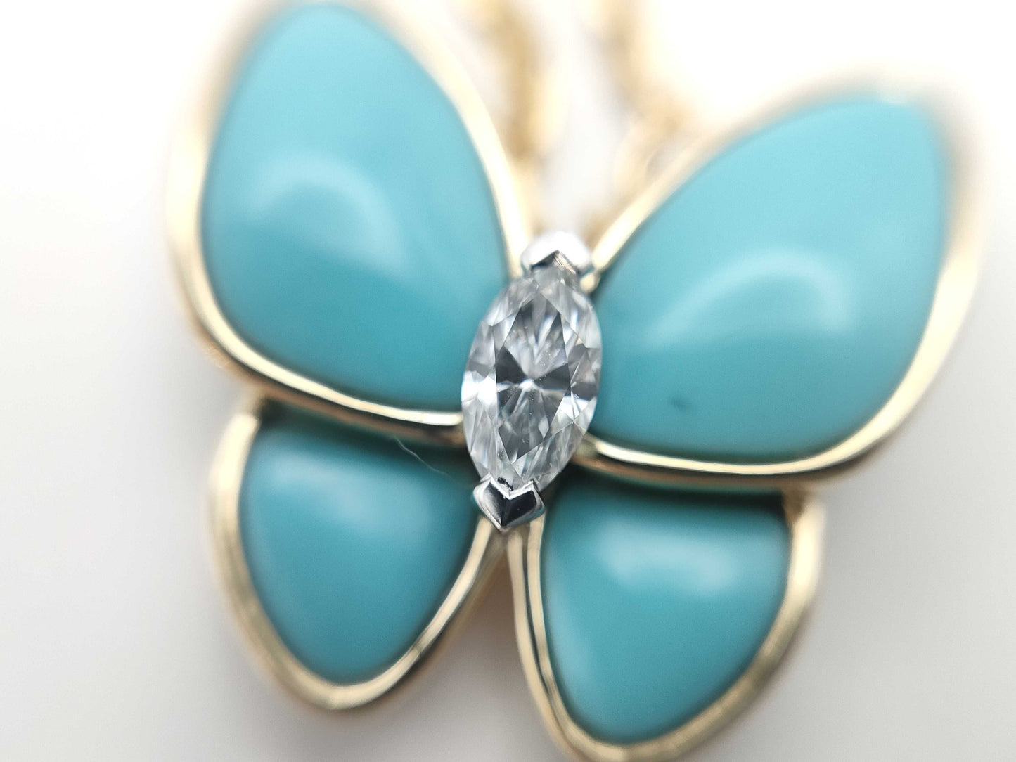 Van Cleef & Arpels Papillon Turquoise 1PD Yellow Gold Au750 6.5g Necklace