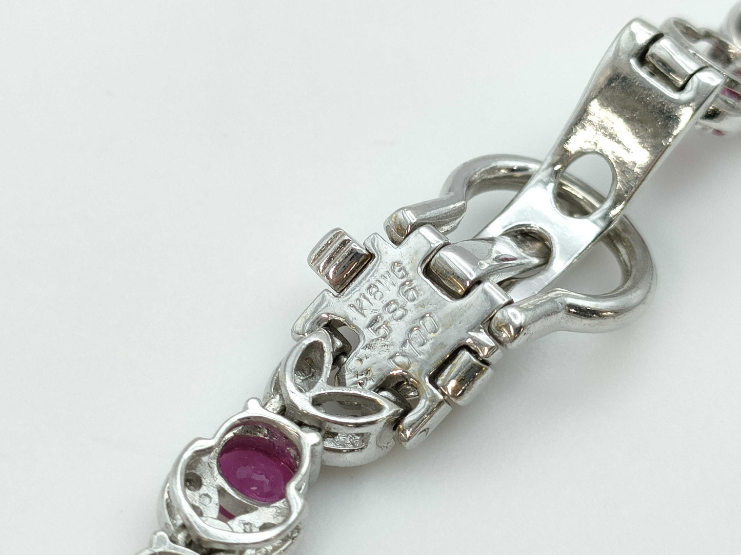 R5.86ct D1.00ct K18WG 16.1g Bracelet/Bangle