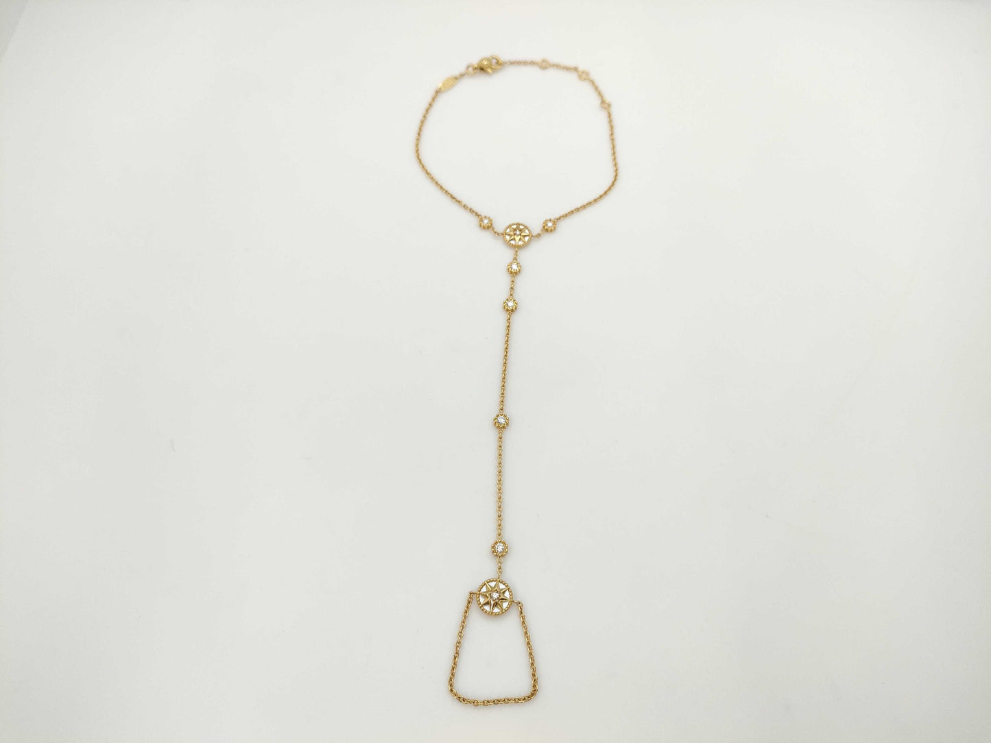 Dior Rose De Vin Shell Diamond Bracelet/Bangle in Yellow Gold and Au750, 4.8g