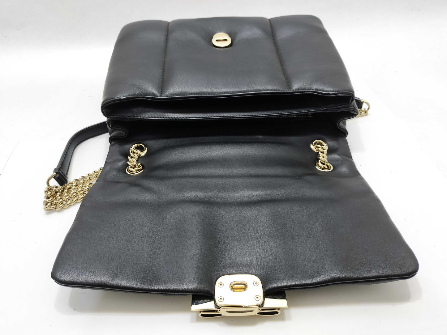 Salvatore Ferragamo Vara Vara Ribbon Chain Shoulder Bag