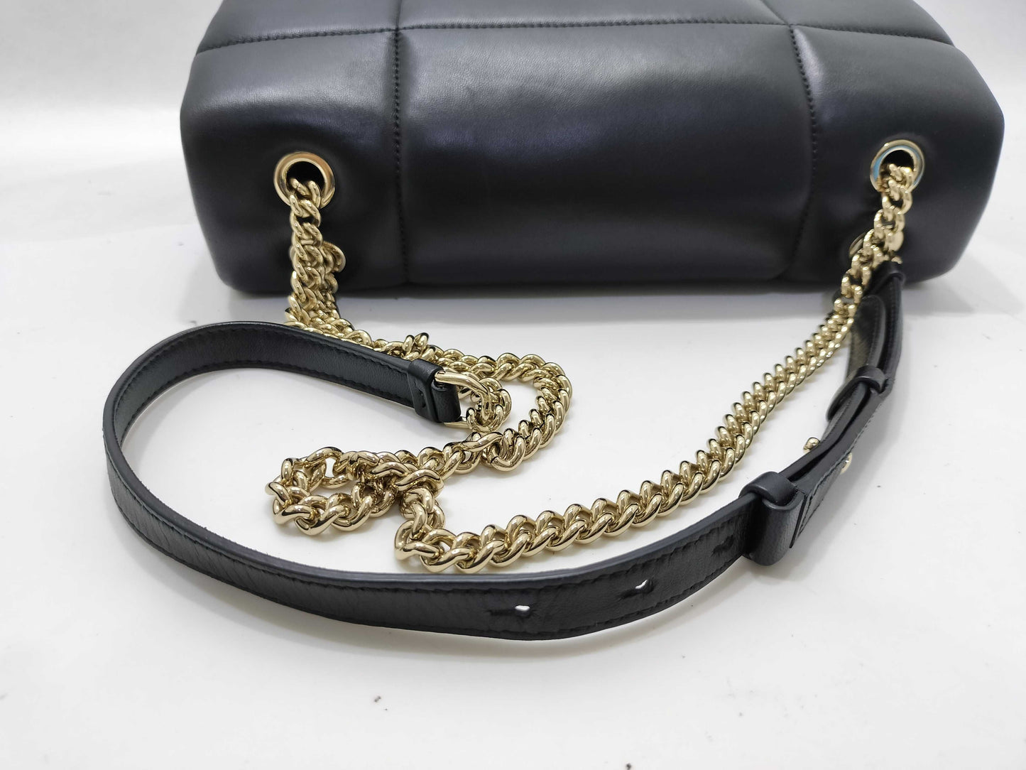 Salvatore Ferragamo Vara Vara Ribbon Chain Shoulder Bag