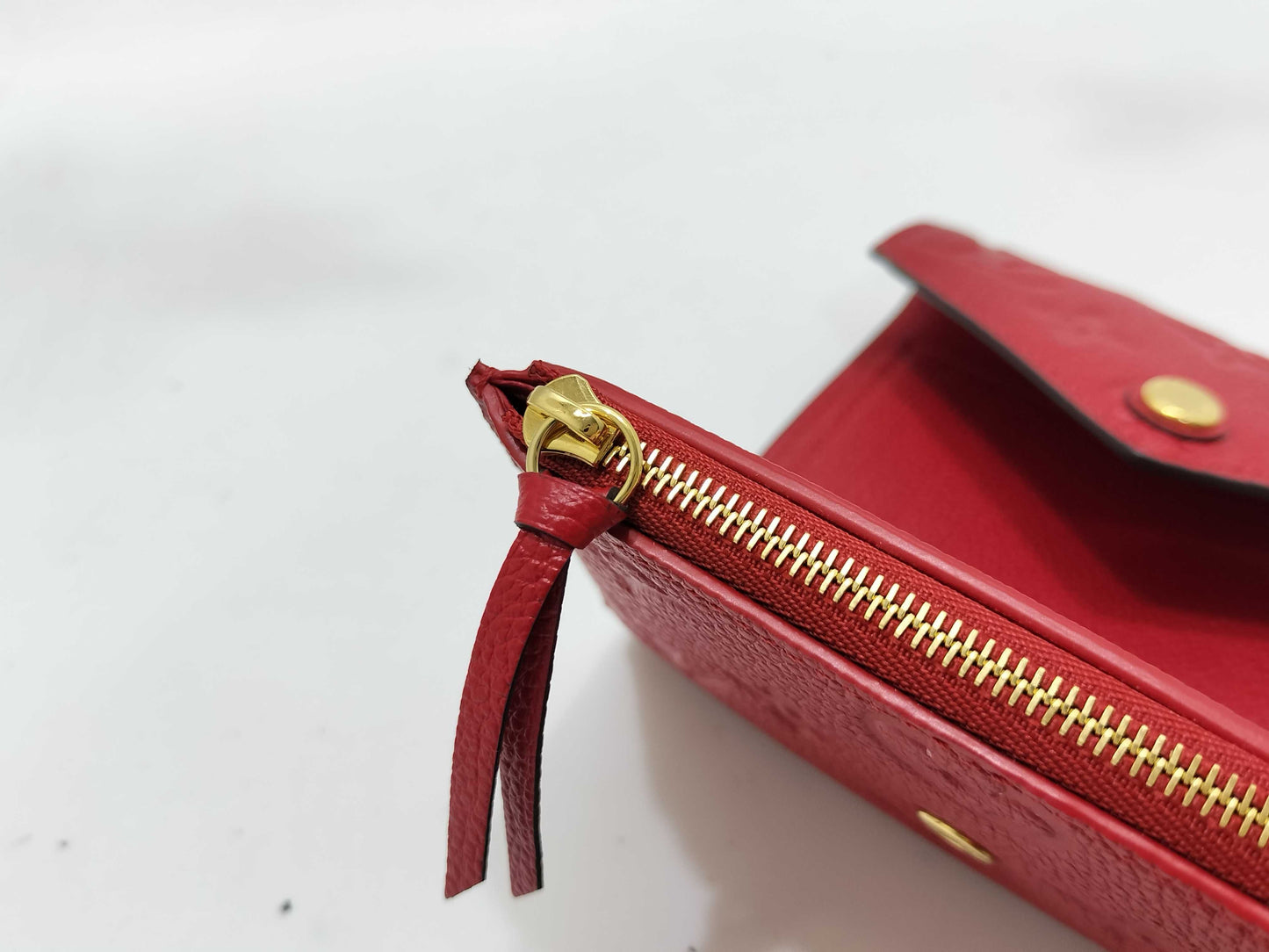 LOUIS VUITTON Monogram Empreinte RFID Victorine Wallet