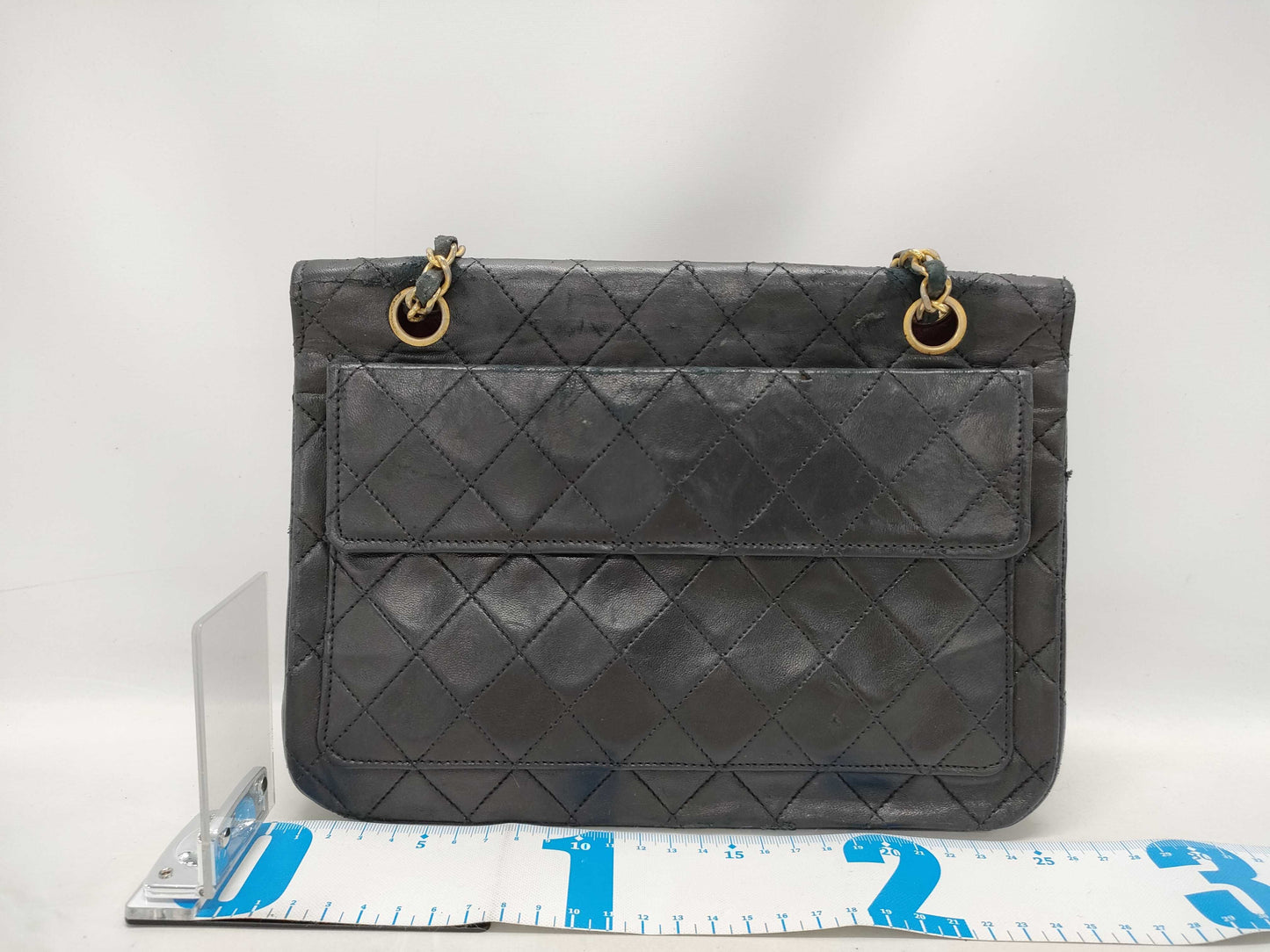 CHANEL Matelasse Lambskin Single Flap Single Chain Bag in Black with Gold Hardware, Shoulder Bag