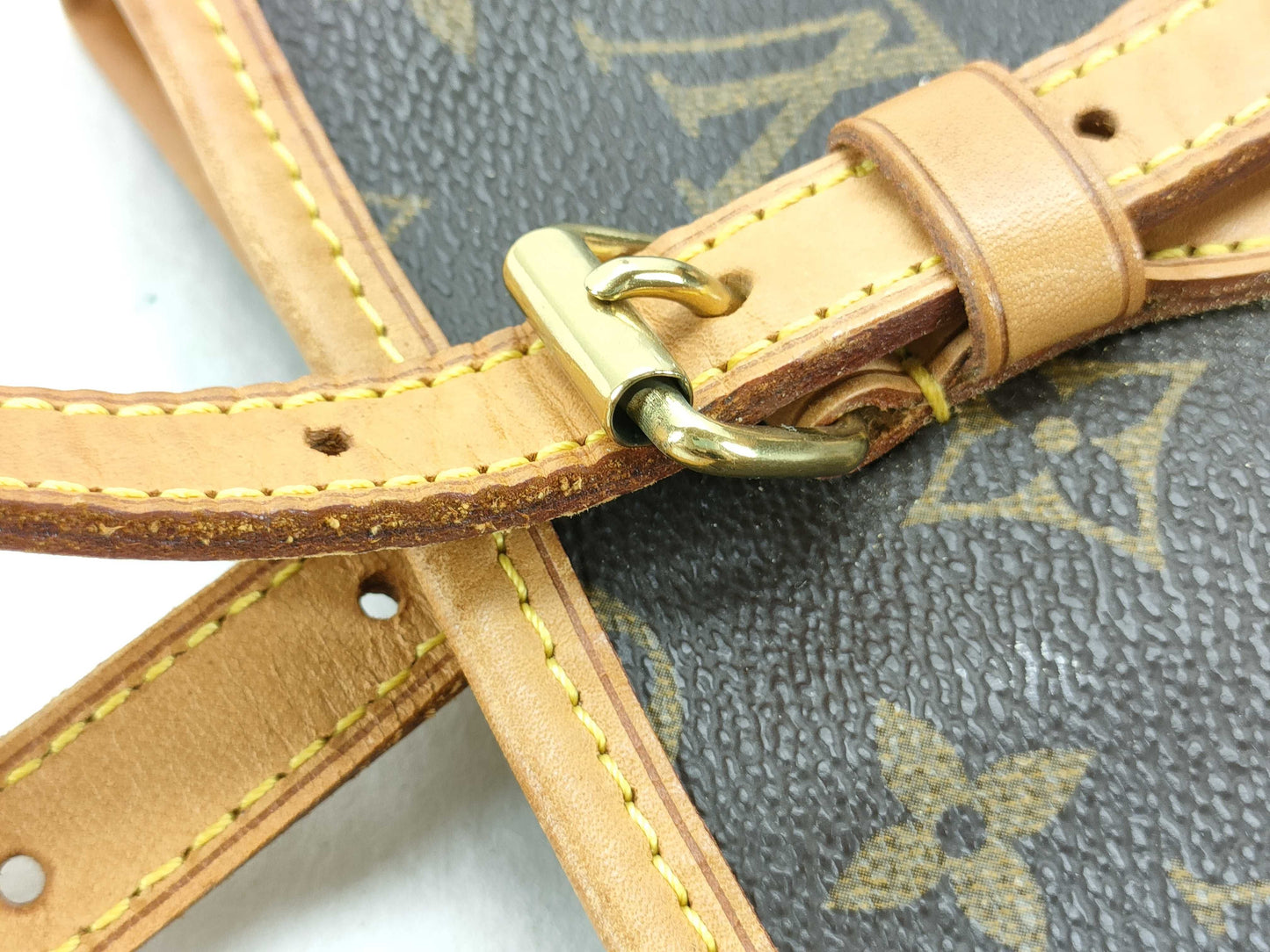 LOUIS VUITTON RFID Unverified VI0060 Monogram Louis Vuitton Monogram Bucket PM M42238 Tote Bag