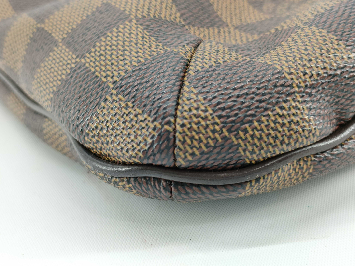 LOUIS VUITTON RFID Unverified CT3190 Damier Louis Vuitton Damier Bloomsbury Shoulder Bag