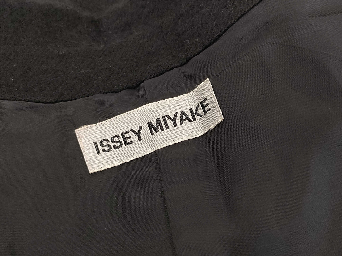 ISSEY MIYAKE Wool Oversized Chesterfield Coat, Size M