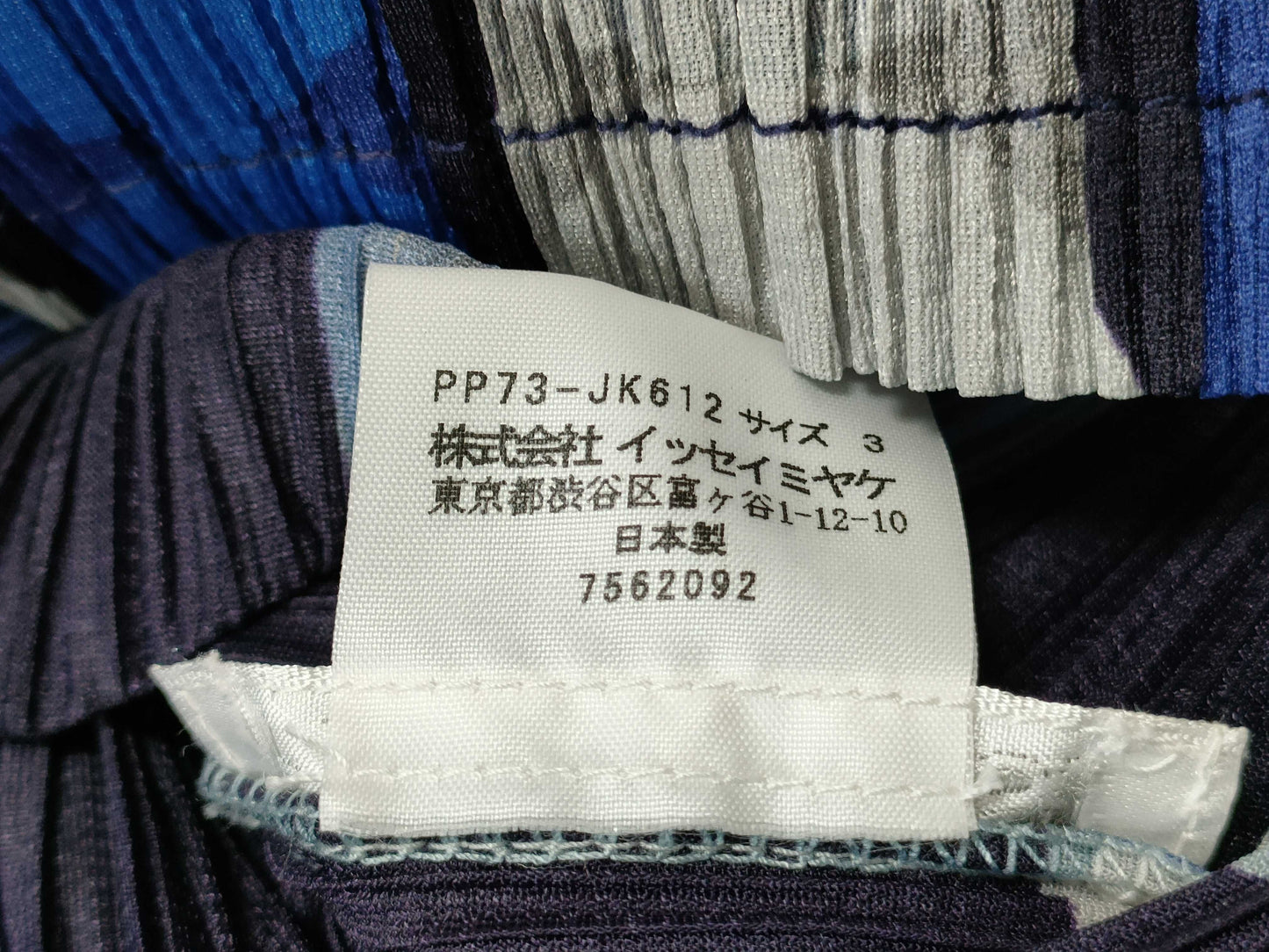 PLEATS PLEASE Dot Print Cut and Sew Tops