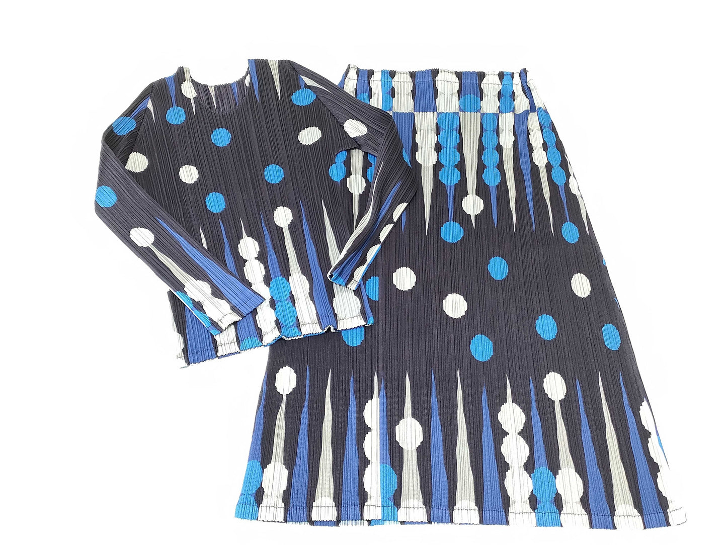 PLEATS PLEASE Dot Print Cut and Sew Tops