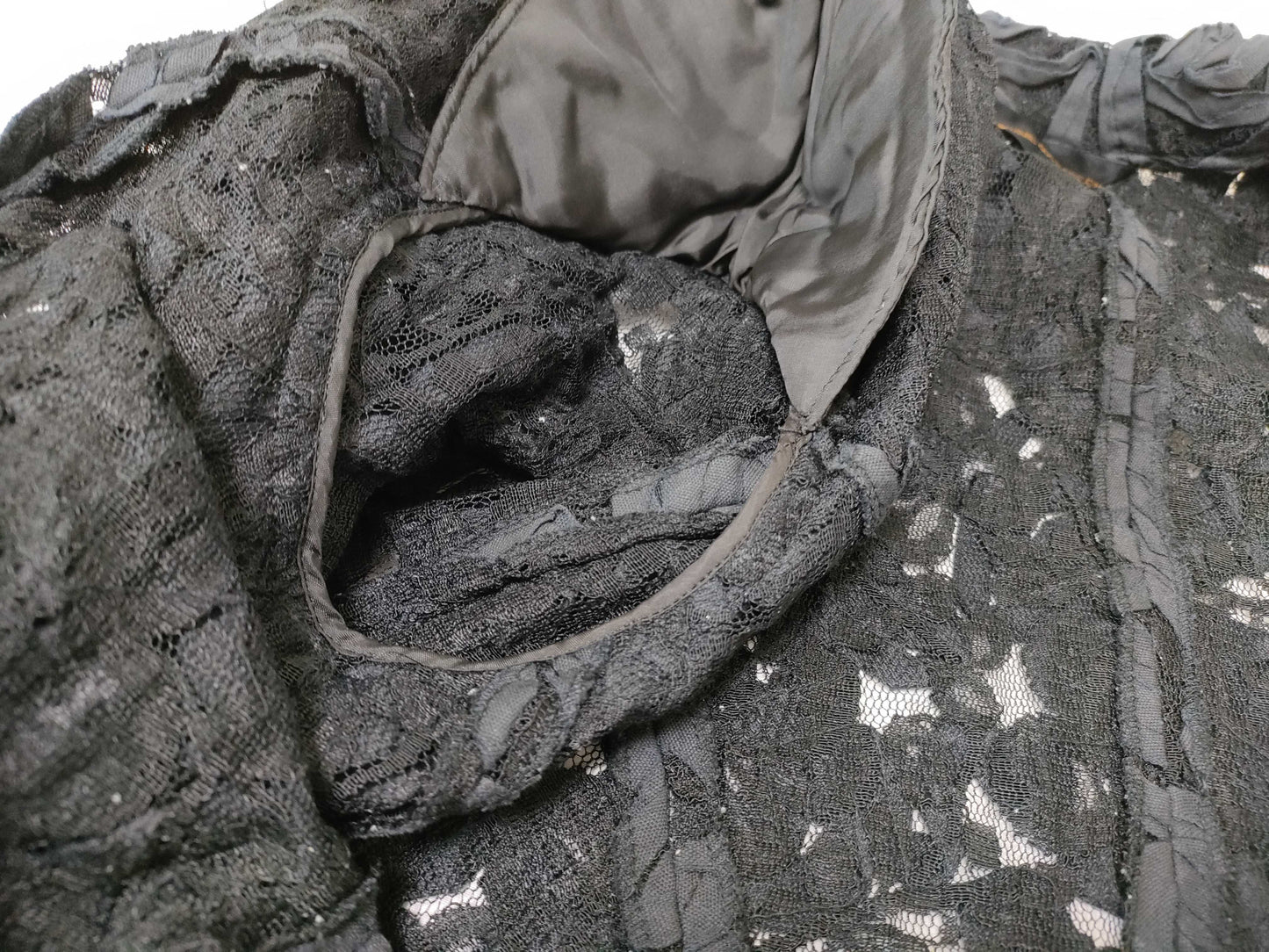 COMME des GARCONS 90s Floral Lace Jacket