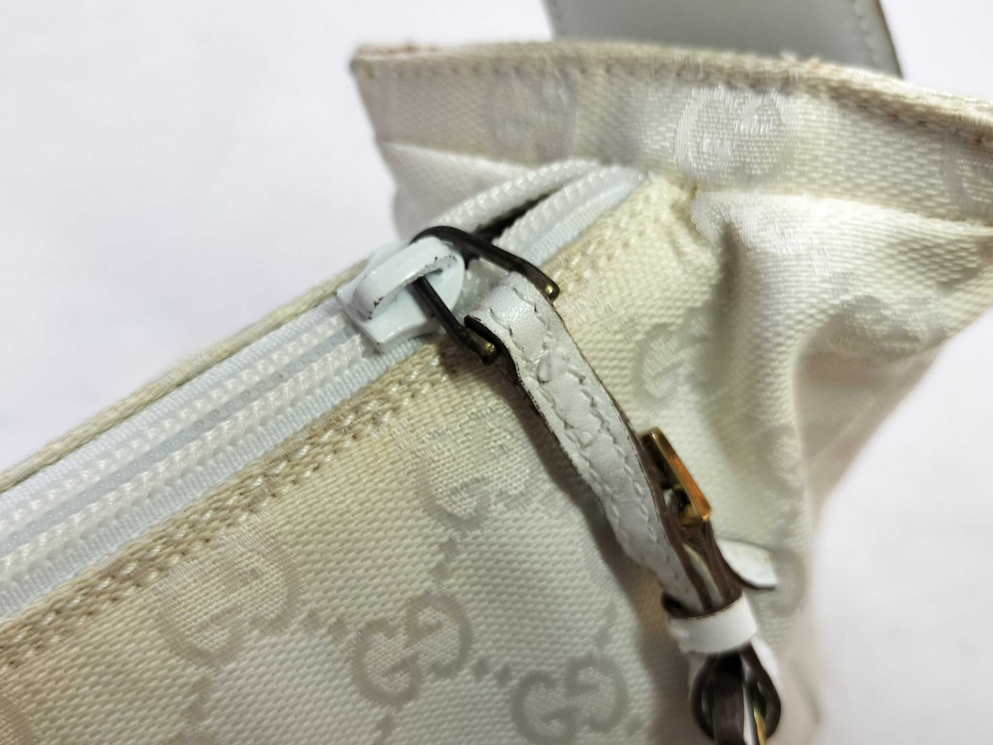 GUCCI GG Canvas Gucci GG Canvas One-Shoulder Bag Shoulder Bag