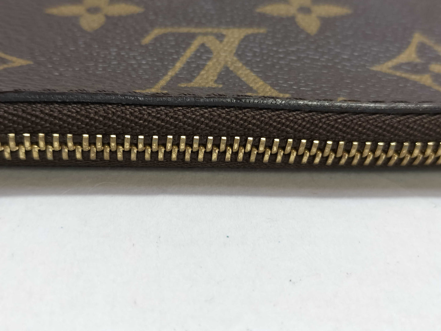 LOUIS VUITTON Monogram Neverfull Pouch