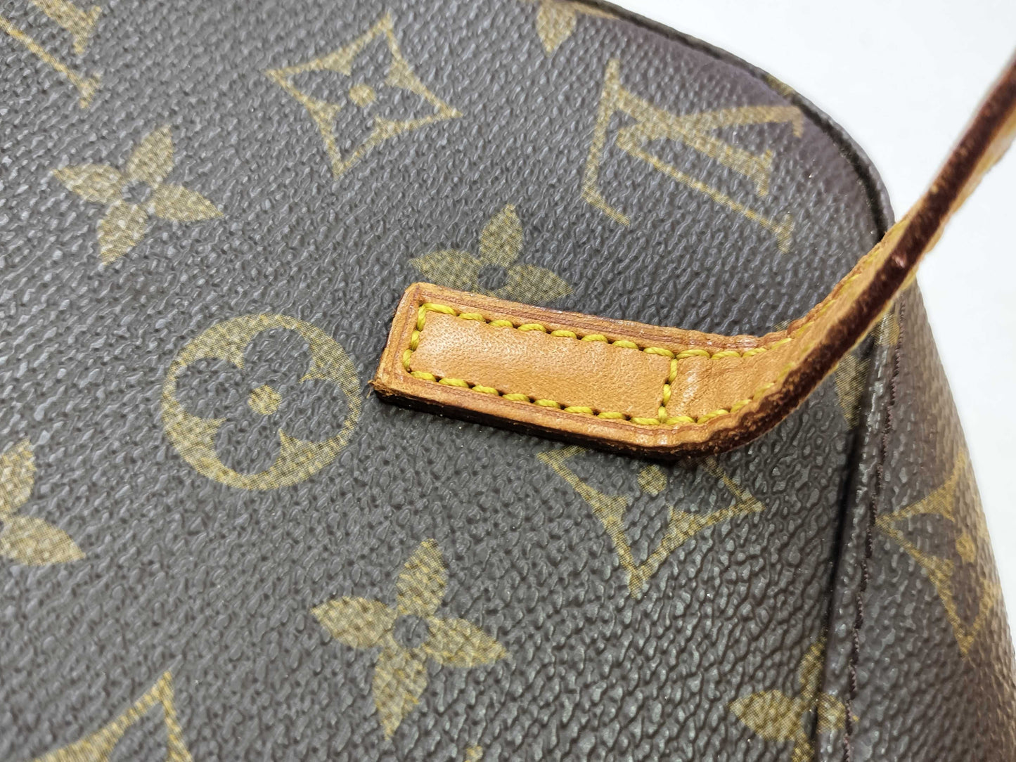 LOUIS VUITTON Monogram Louis Vuitton Monogram Spontini Handbag