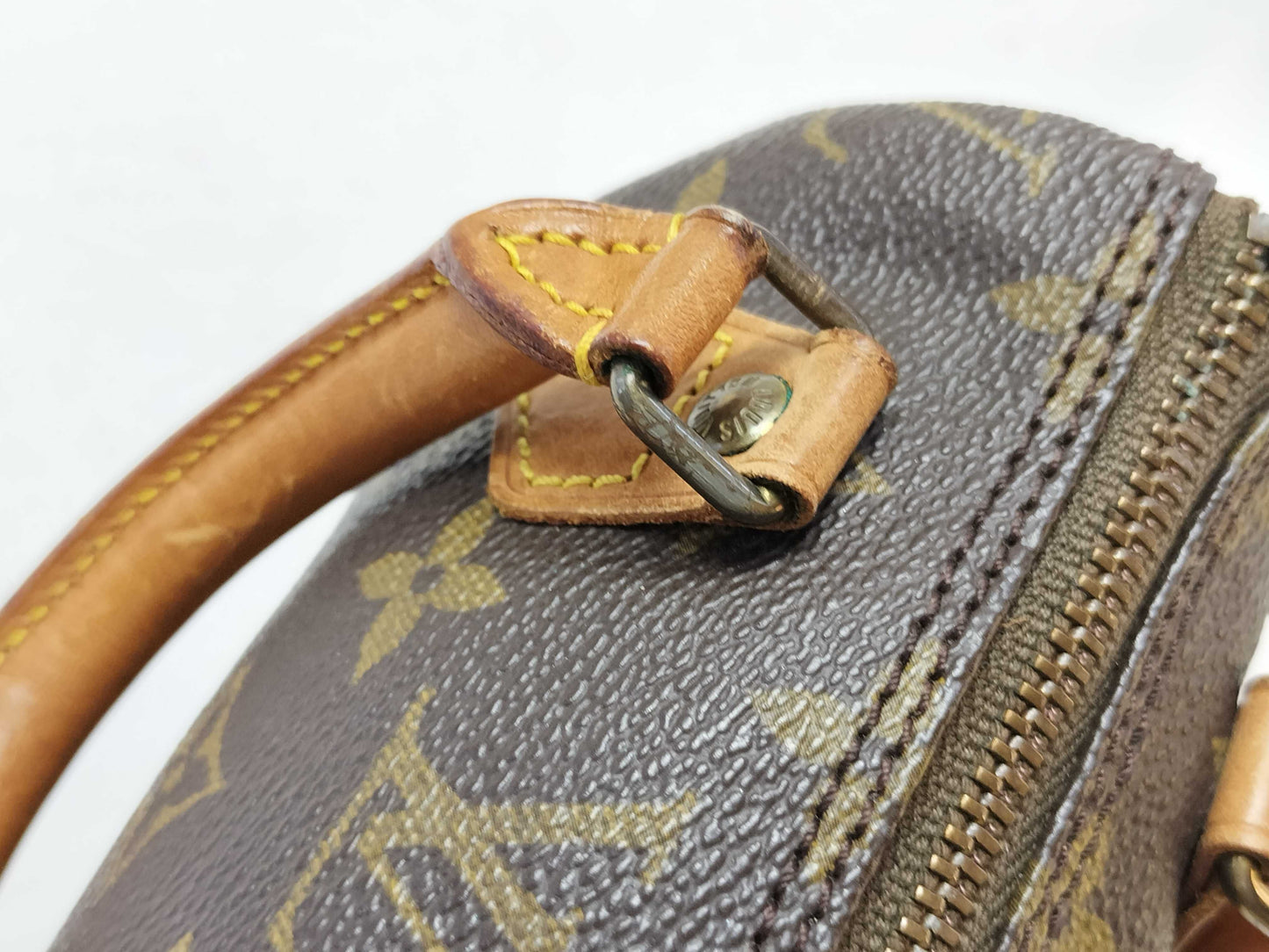 LOUIS VUITTON Monogram Louis Vuitton Monogram Mini Speedy Handbag